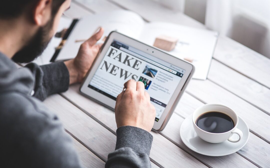 Disordine informativo: la sfida delle piattaforme digitali e il ruolo della dignità